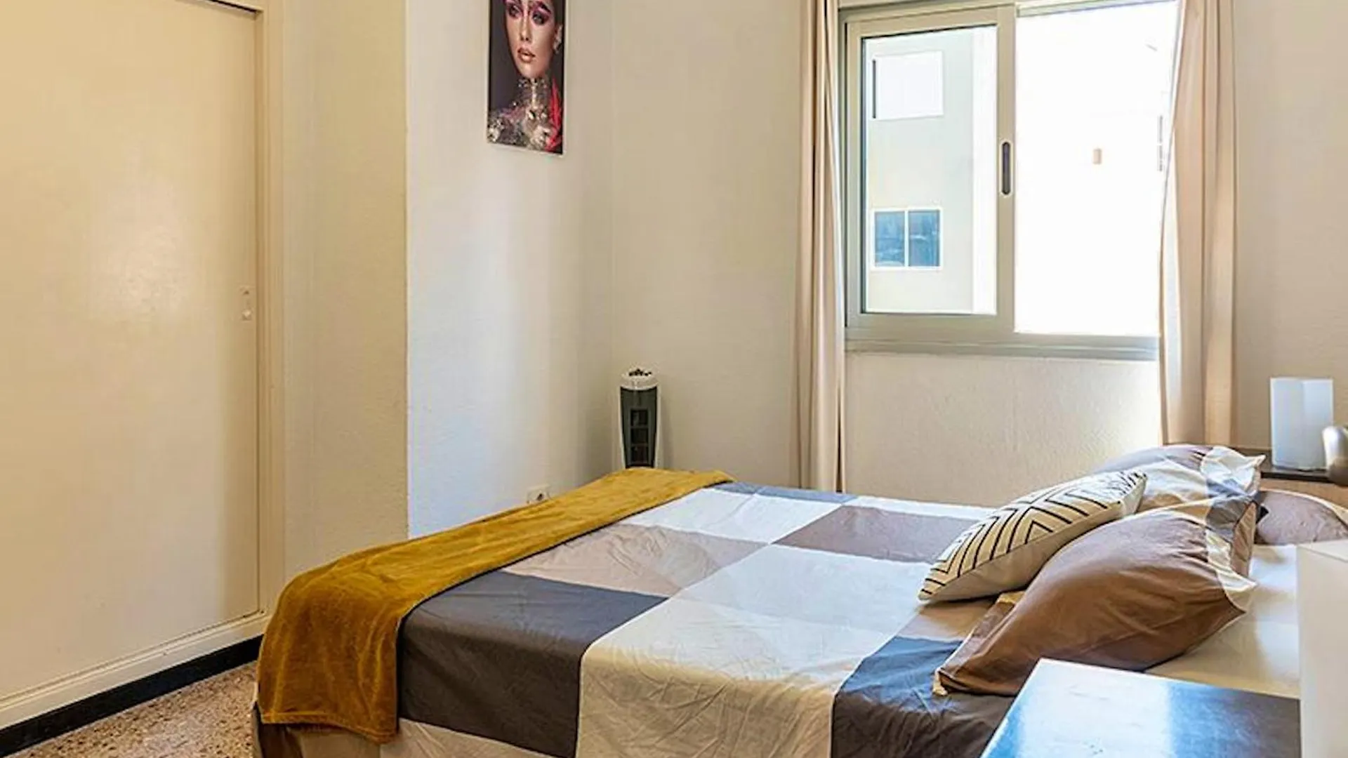 Charming Apartment In Santa Cruz De Tenerife 72 M² Near Beaches location